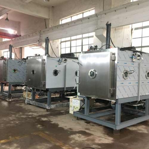 江蘇南京客戶冷凍干燥機?3平方